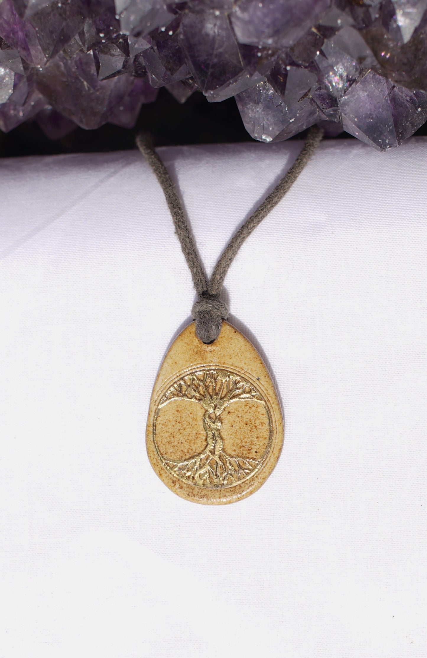 Amulet tree of life and flower of life in 24-carat gold