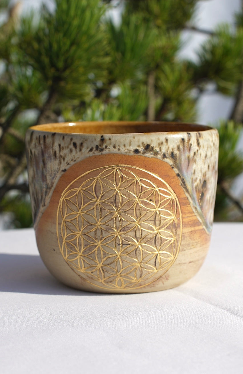 Cocoa ceremony mug with flower of life 24 carat gold