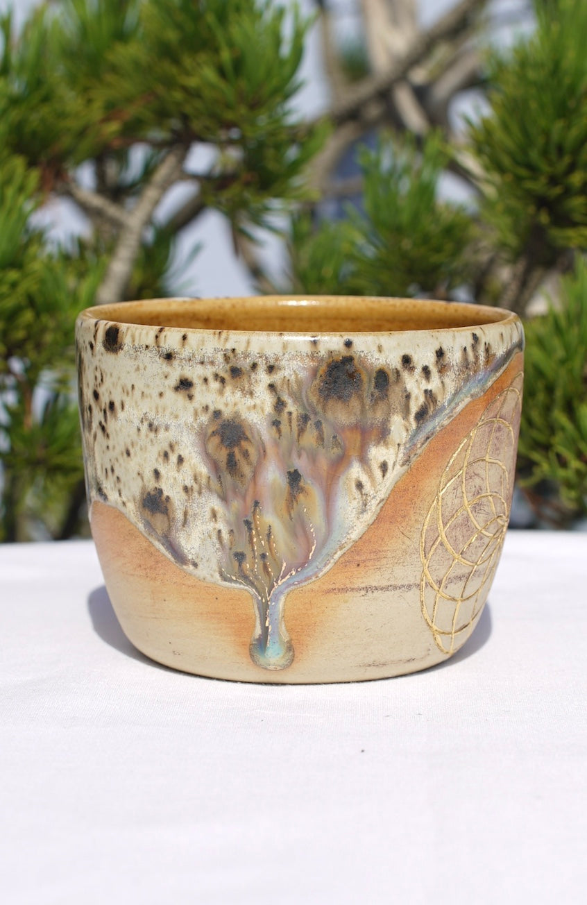 Mug cocoa ceremony with torus 24 carat gold