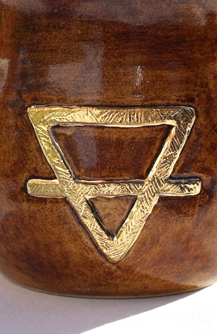 Tasse "Die Erde" 24 Karat Gold