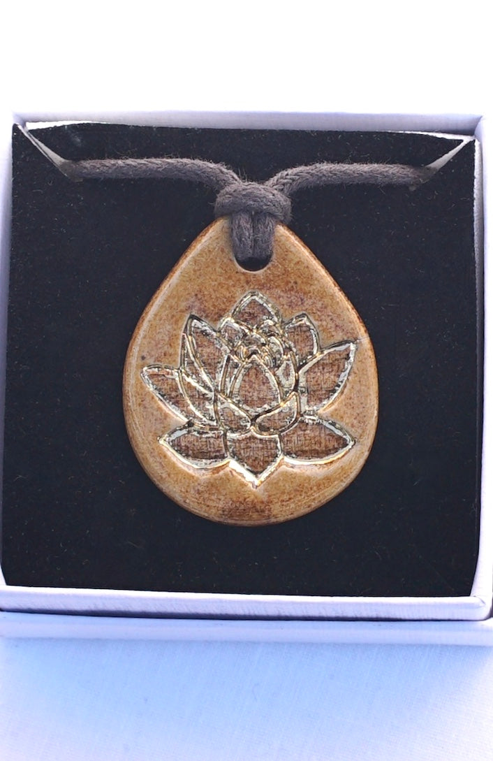 Amulett Lotus Gold