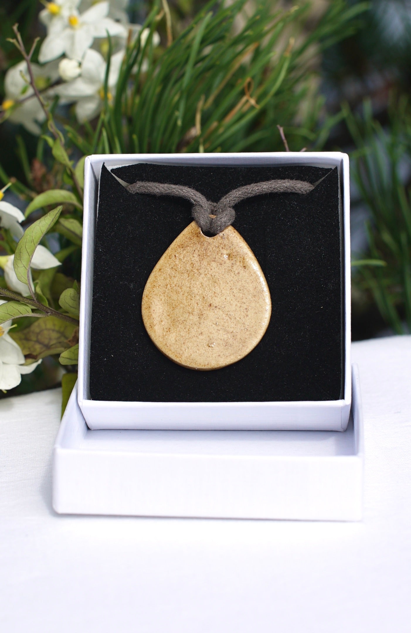 Amulet tree of life
