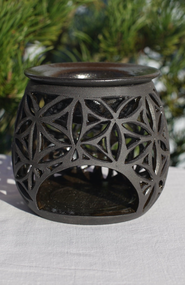Aromaöl-Lampe "Blume des Lebens" schwarz