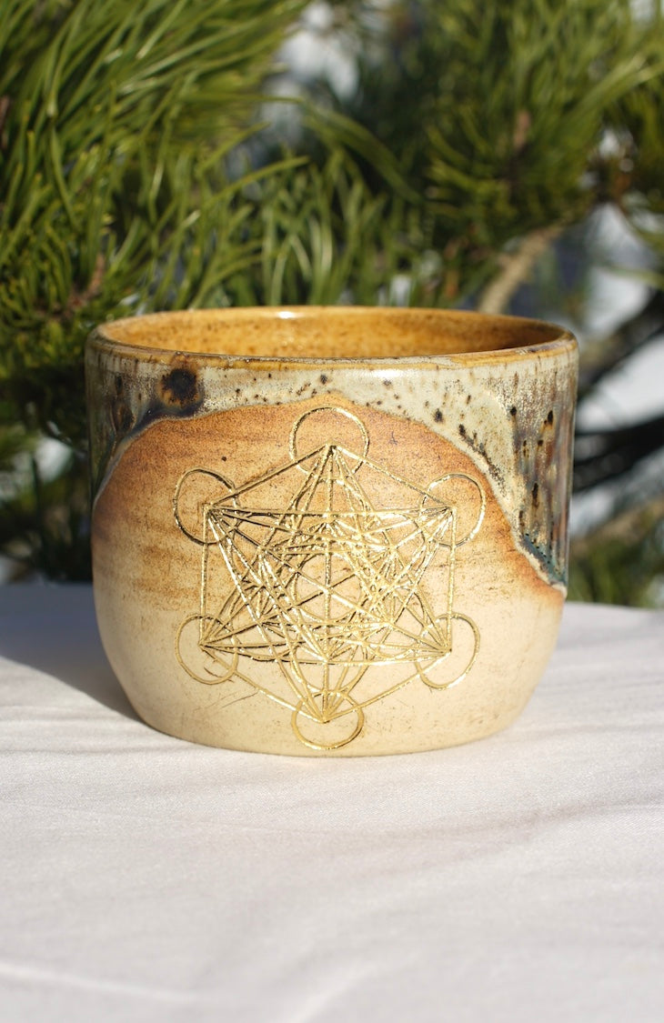 Becher Kakaozeremonie mit Metatrons Würfel 24 Karat Gold (2)