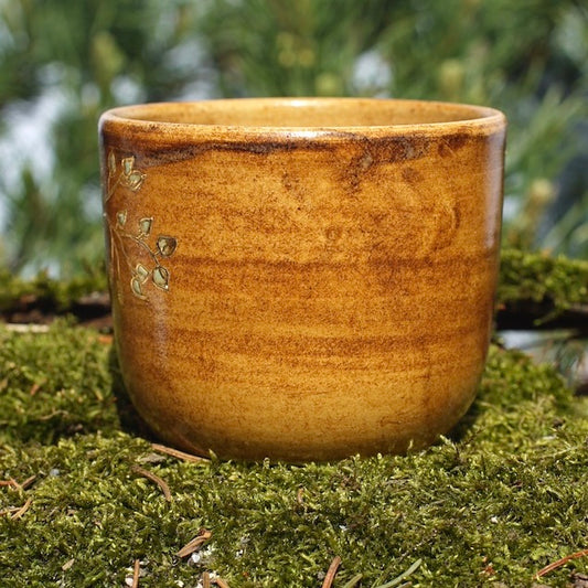 Becher Wunjo mit Birke in 24 Karat Gold