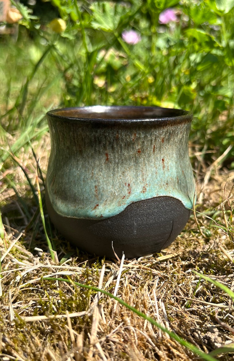 Becher Berkana-Rune