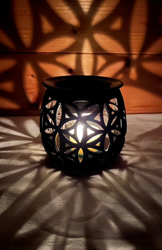 Aromaöl-Lampe "Blume des Lebens" schwarz