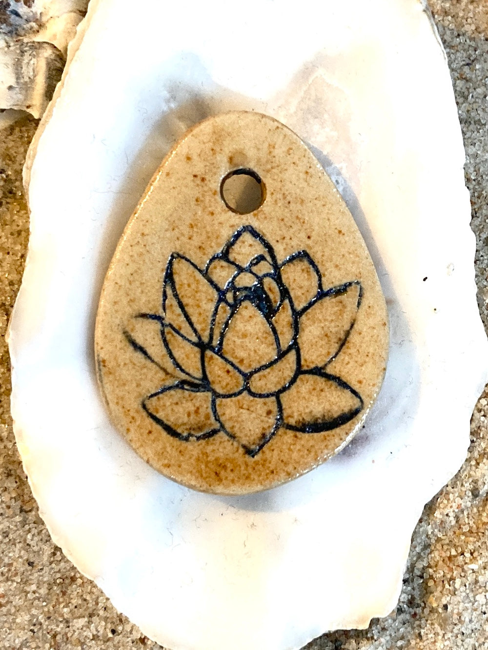 Amulet lotus blue