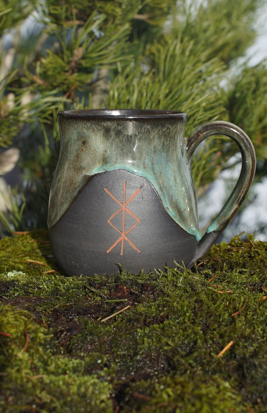 Tasse Binderune Schutz der Familie