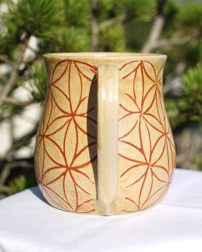 Tasse Fleur de vie cannelle Sgraffito 3