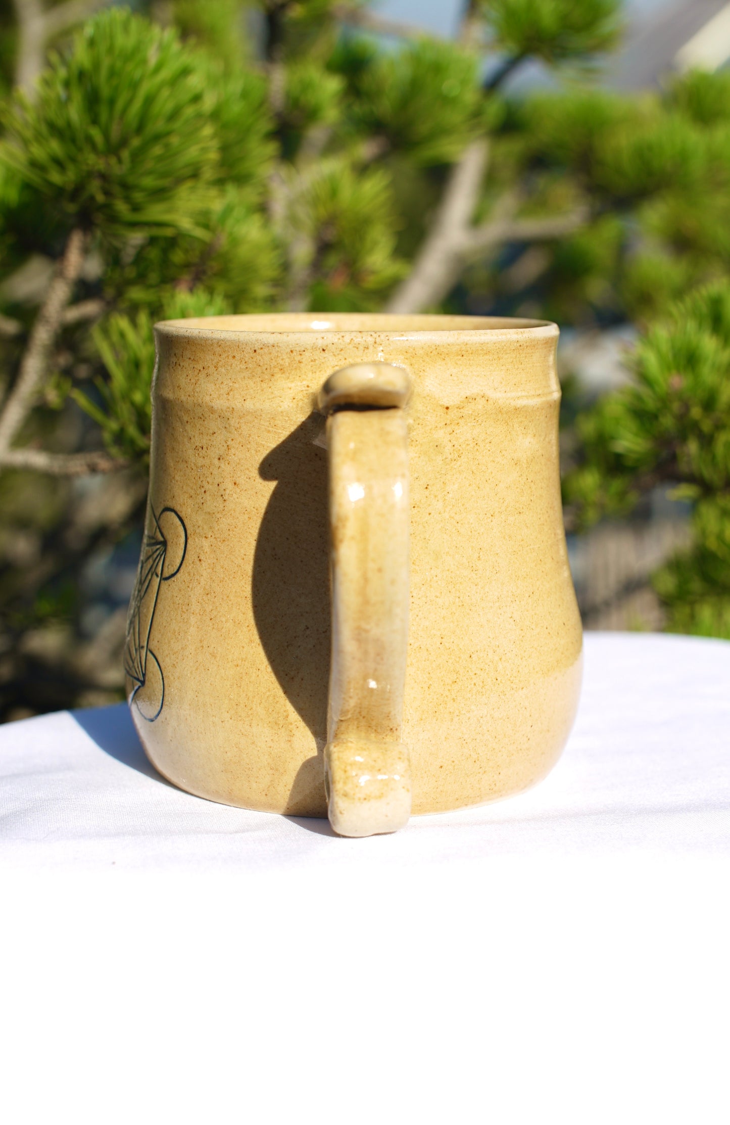 Tasse antik Metatrons Würfel blau