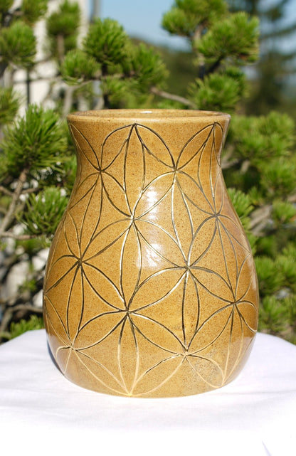 Vase Fleur de vie or 24 carats