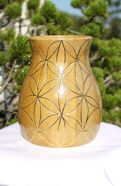 Vase Fleur de vie or 24 carats