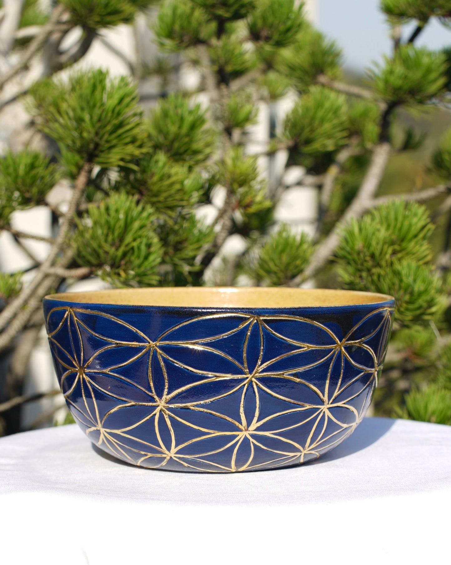 Müslischale XL-blau mit Blume des Lebens Echtgold