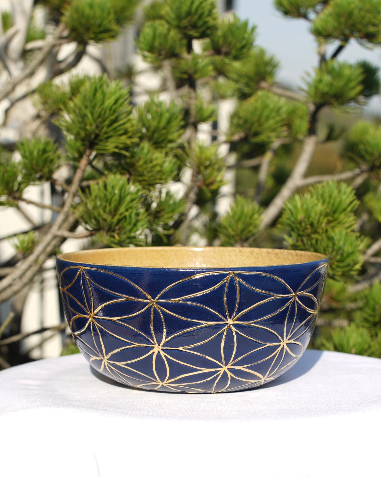 Müslischale XL-blau mit Blume des Lebens Echtgold