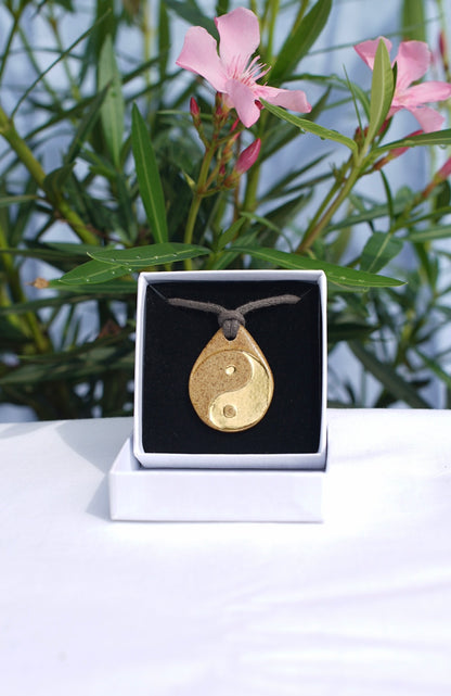 Amulette Yin Yang en or 24 carats