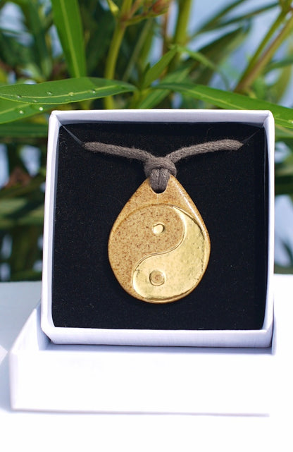 Amulette Yin Yang en or 24 carats