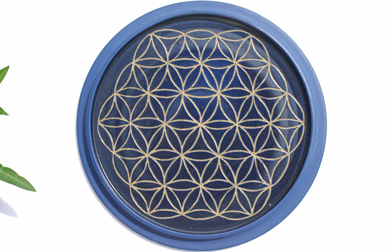 Teelichtkuppel blau mit Metatrons Würfel oben