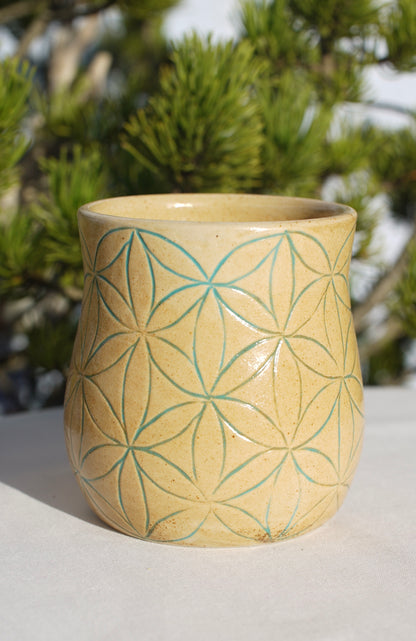 Tasse Fleur de vie Jade Sgraffito