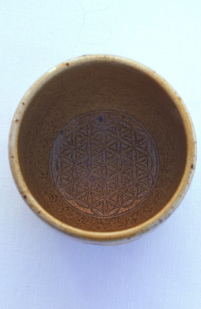 Becher Kakaozeremonie mit Lotus 24 Karat Gold