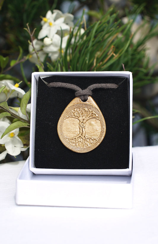 Amulet tree of life