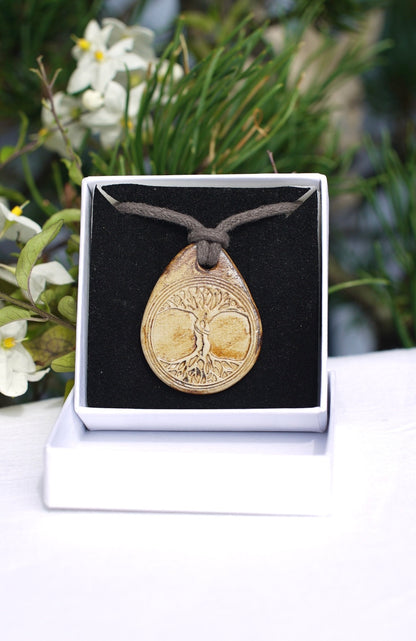 Amulette Arbre de vie Terre médicinale