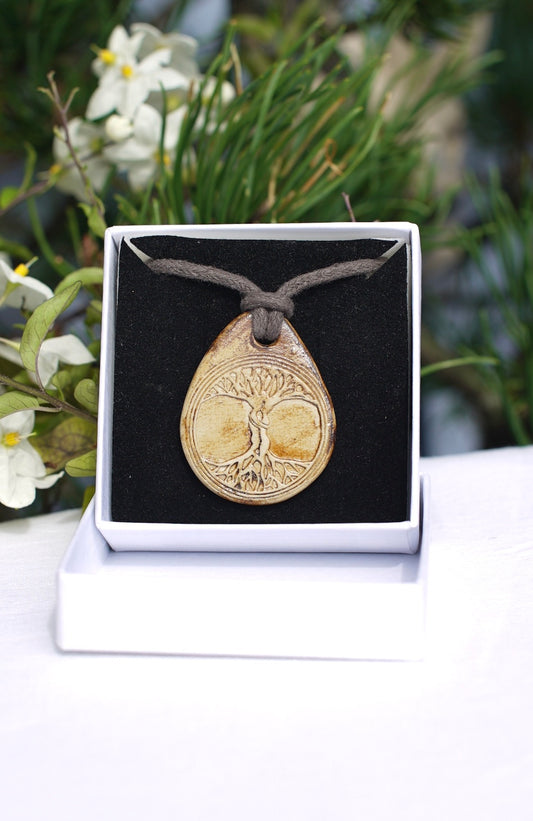 Amulet tree of life healing earth