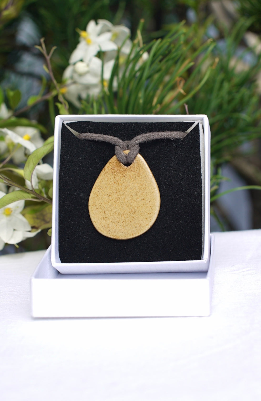 Amulette avec fleur de vie