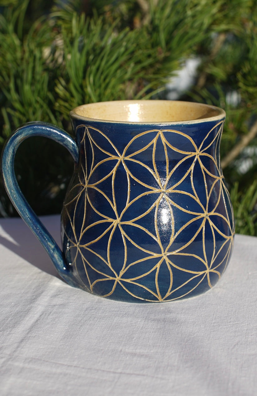 Flower of life mug blue sgraffito