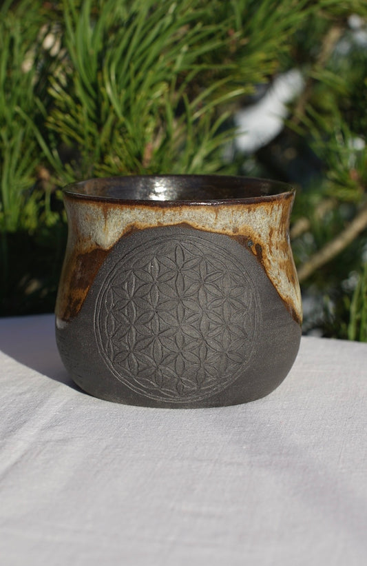 Becher Kakao - Blume des Lebens