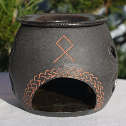 Aromaöl-Lampe keltisch mit Runen