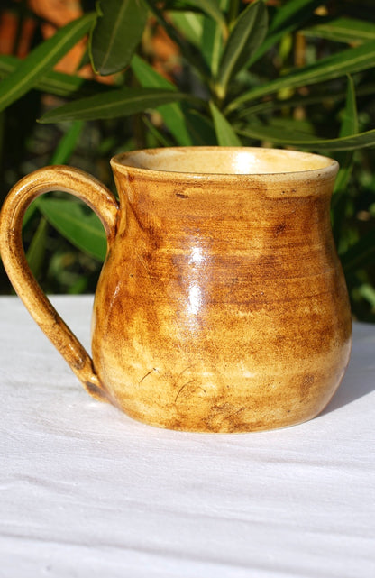 Tasse "Die Erde" 24 Karat Gold