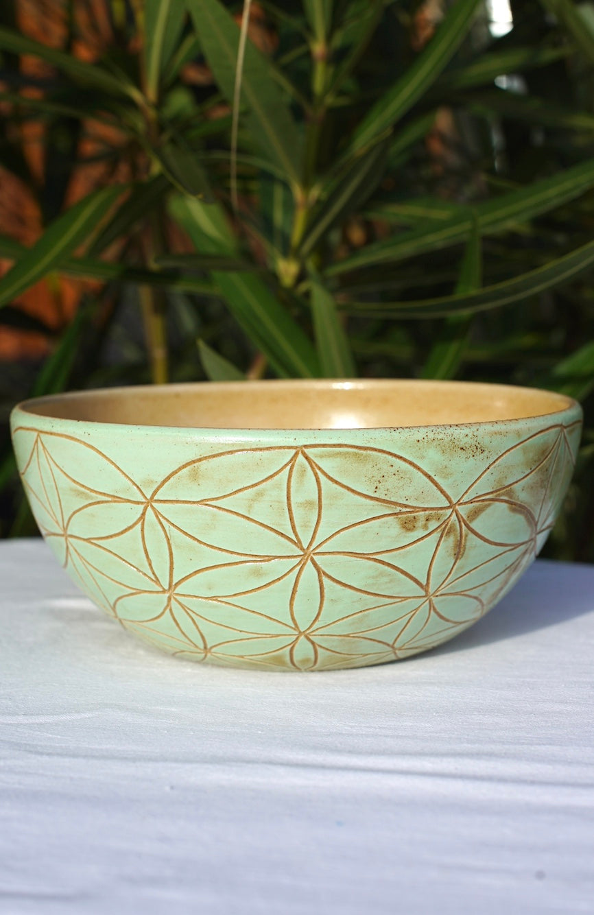 Müslischale XL hellgrün mit Blume des Lebens
