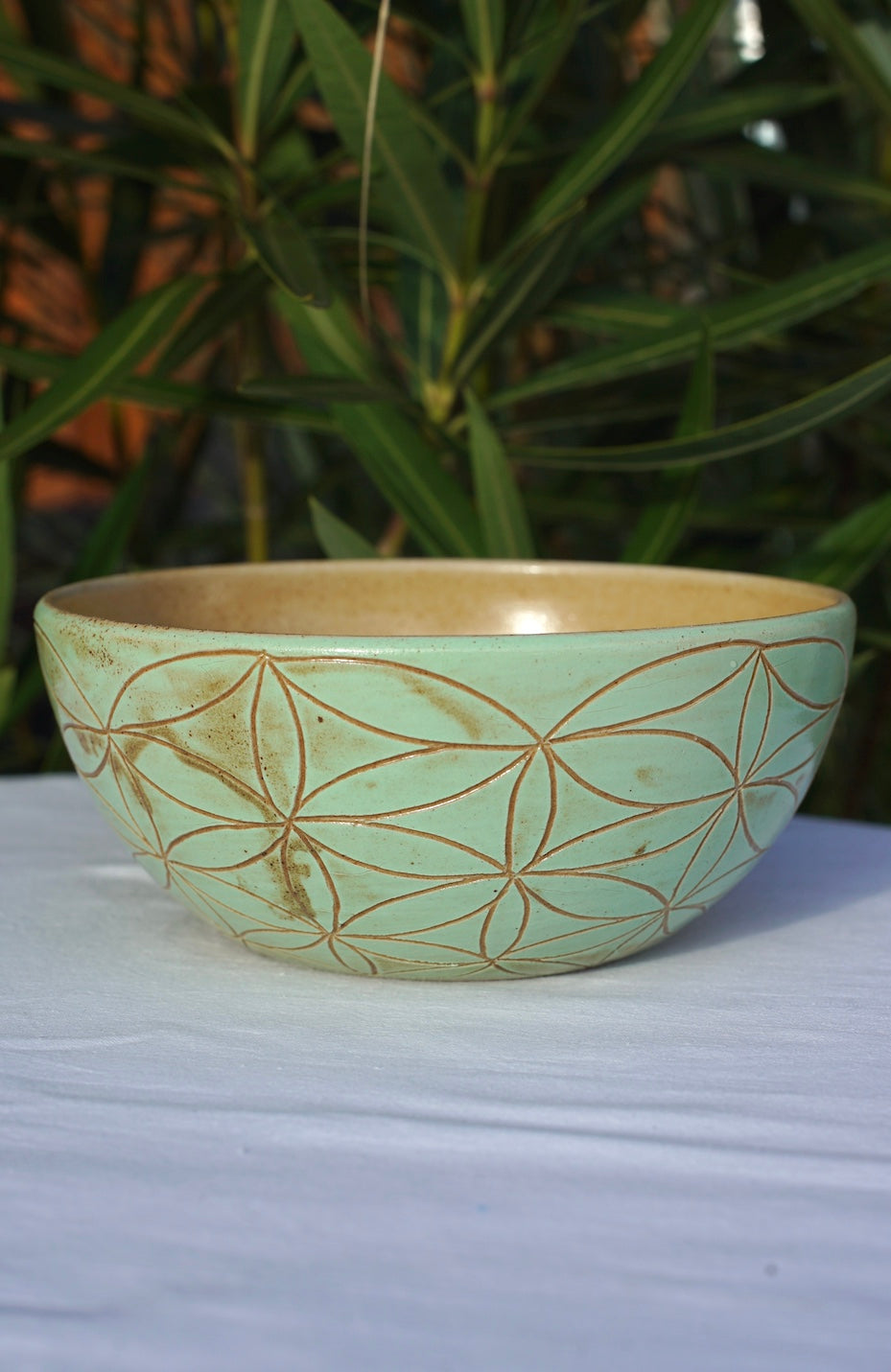 Müslischale XL hellgrün mit Blume des Lebens