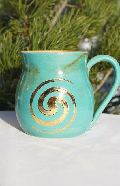 Tasse Jade Spirale 24 Karat Gold