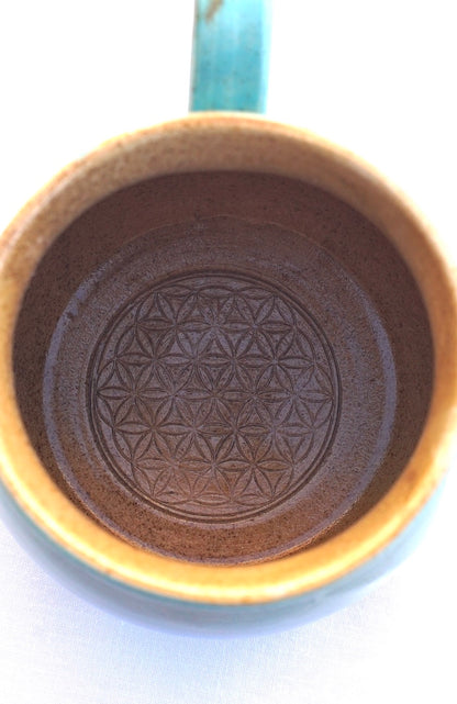 Tasse Jade Spirale 24 Karat Gold