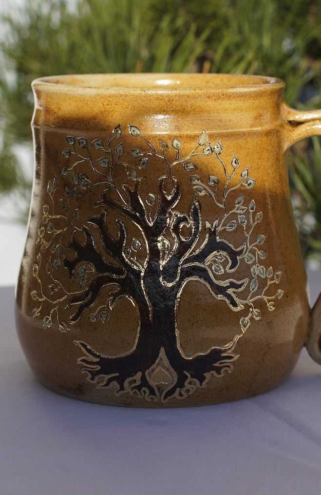 Tasse Arbre de vie antique avec terre médicinale et or