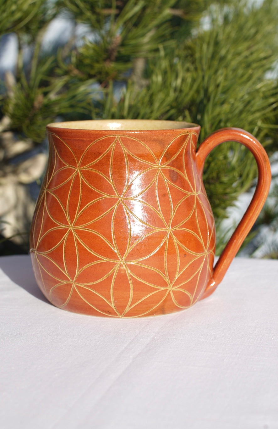 Flower of life cup cinnamon sgraffito