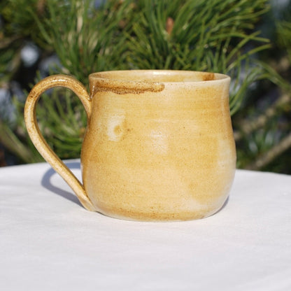 kleine Tasse Schmetterling