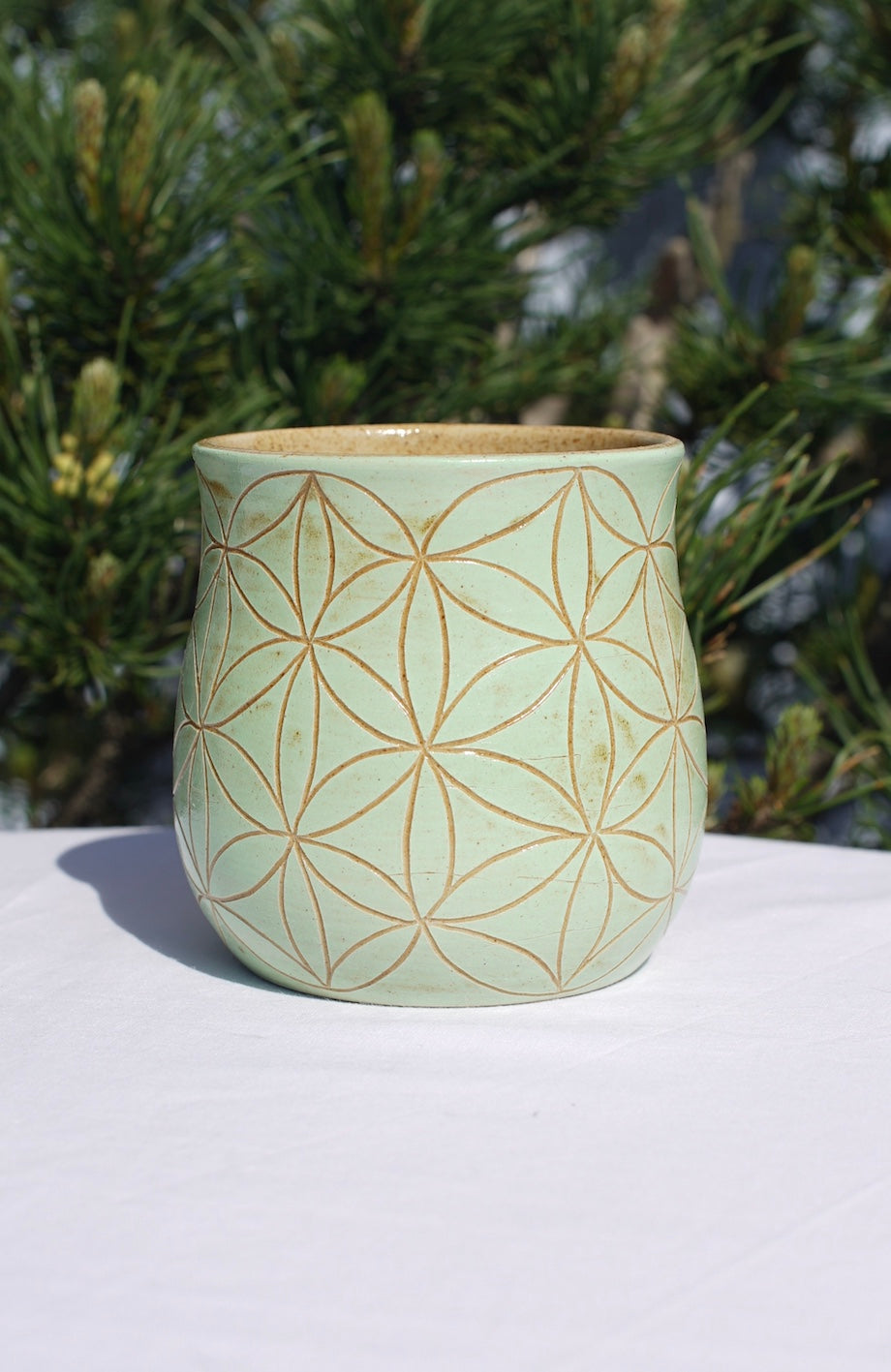 Flower of life mug light green sgraffito