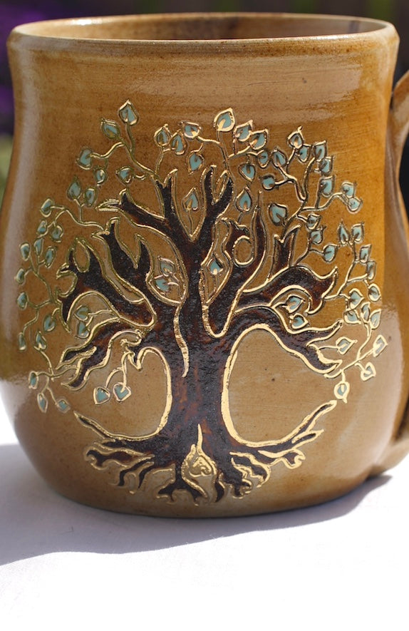 Tasse Arbre de vie avec terre médicinale et or 24 carats