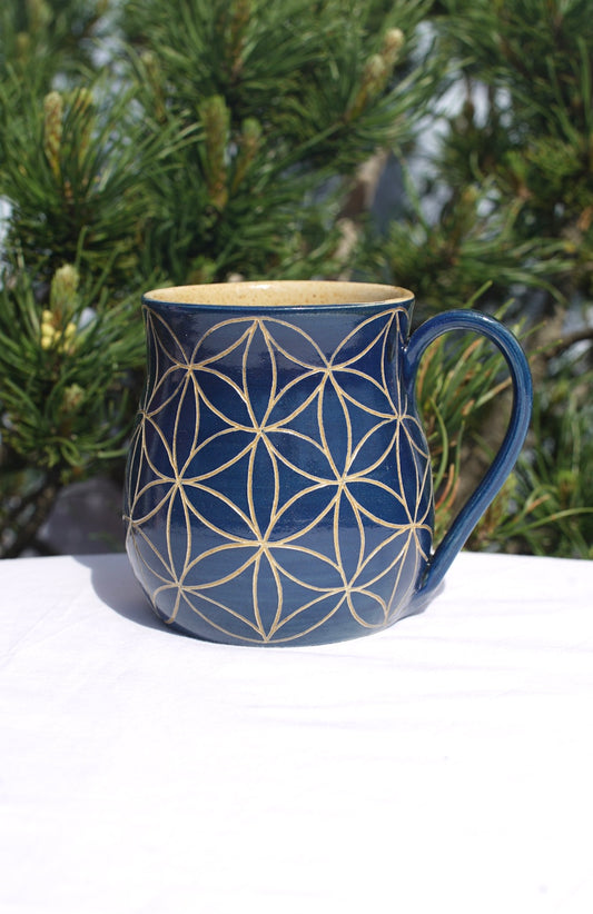 Flower of life mug blue sgraffito