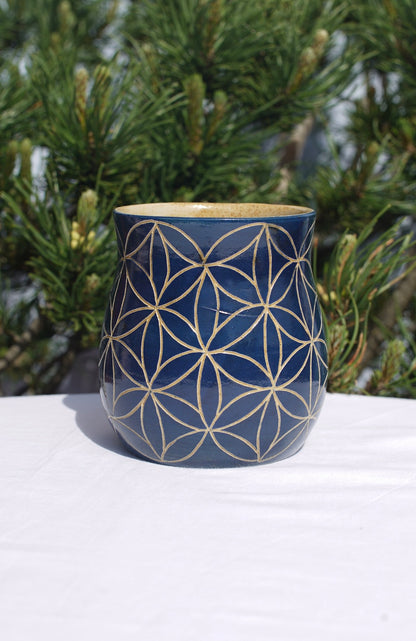 Flower of life mug blue sgraffito