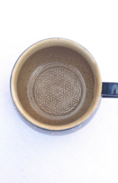 Flower of life mug blue sgraffito