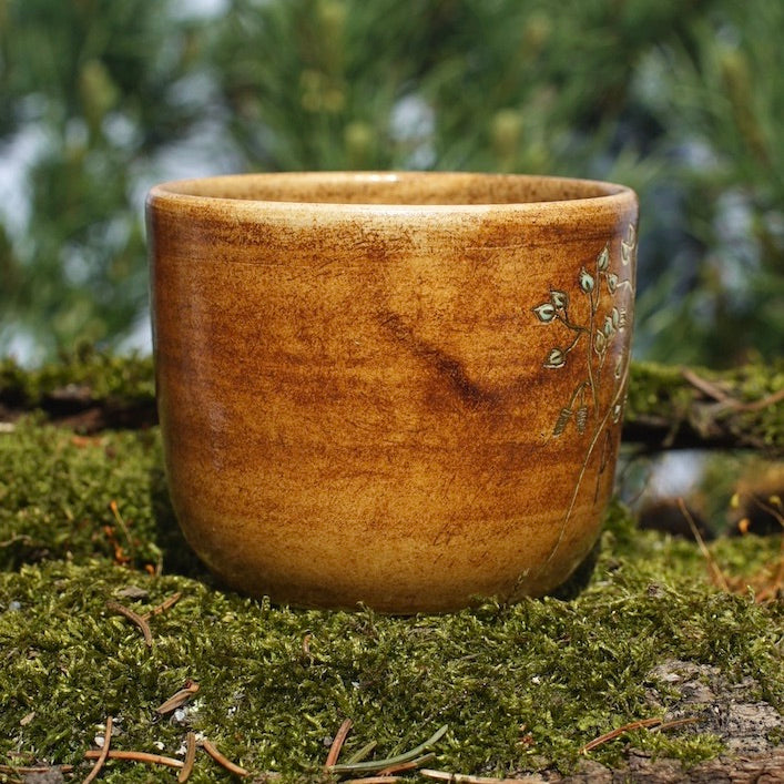 Becher Wunjo mit Birke in 24 Karat Gold