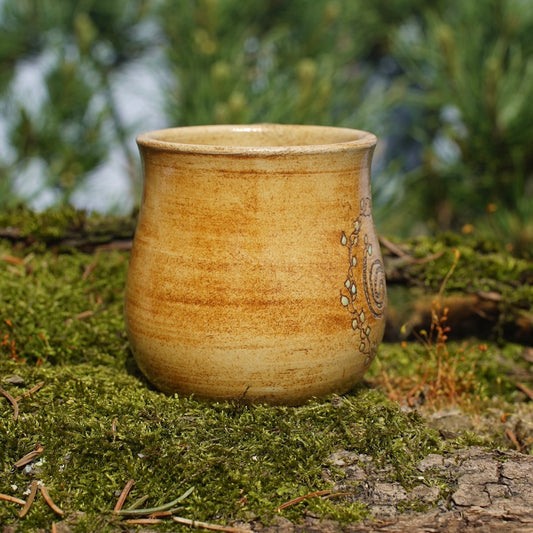 Espresso-Tasse Triskele und Algiz-Rune