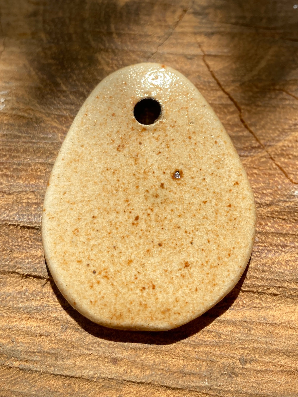 Amulett mit Blüte des Lebens in zimt