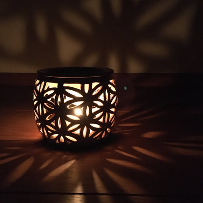 Lampe à huile aromatique "Fleur de vie